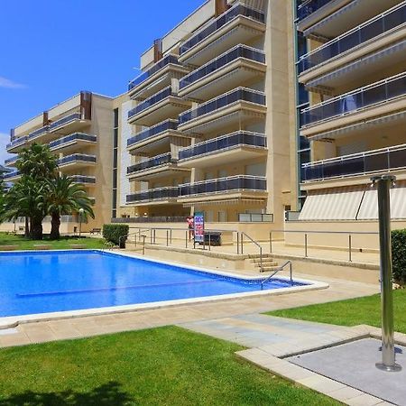 Apartamentos Ventura Village Park Салоу Экстерьер фото